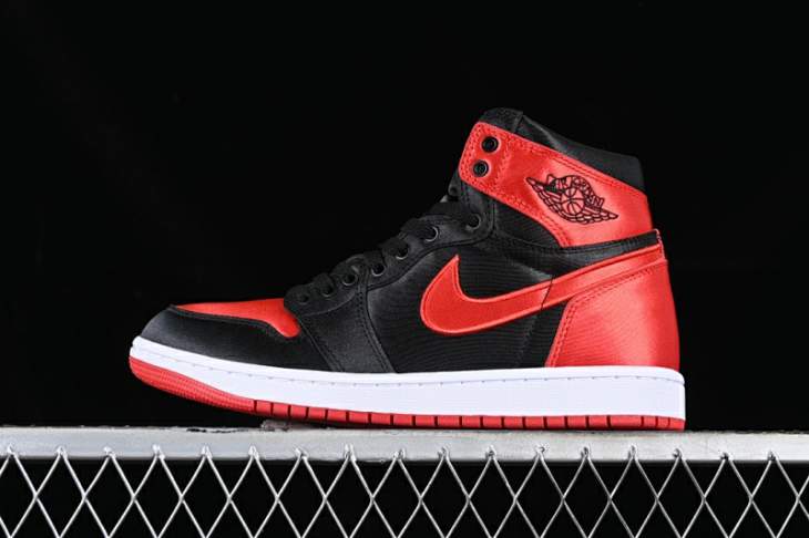 Picture of Air Jordan 1 HIGH _SKUfw14878484056915950fw